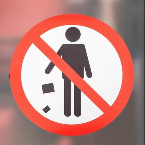 Наклейка знак «Не мусорить»
